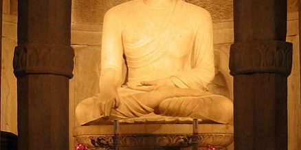 439px-Seokguram_Buddha